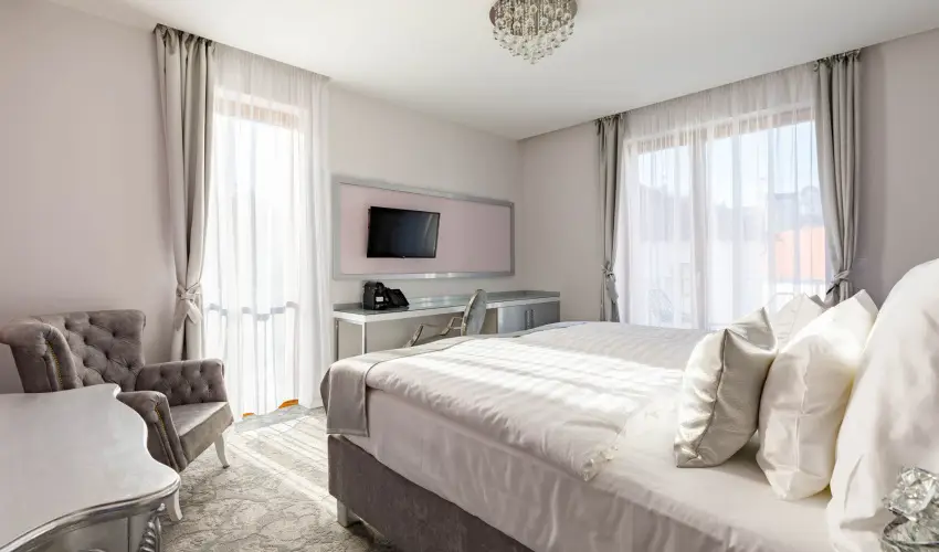 Hotel Historia Malomkert Veszpr�m - M�jus 1.