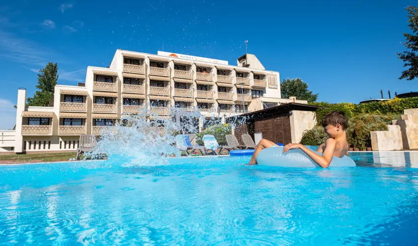 Hotel Margarta Balatonfred - Majlis (min. 2 j)