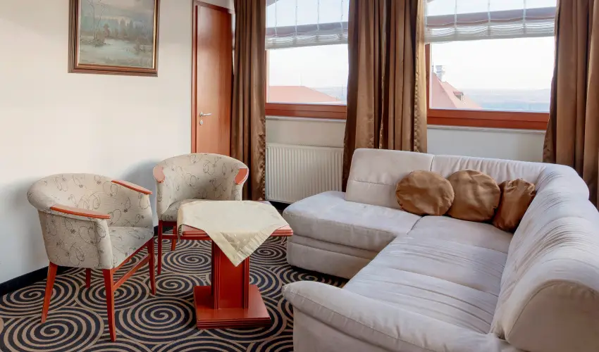 Sndor Hotel Pcs - Mjus 1. 