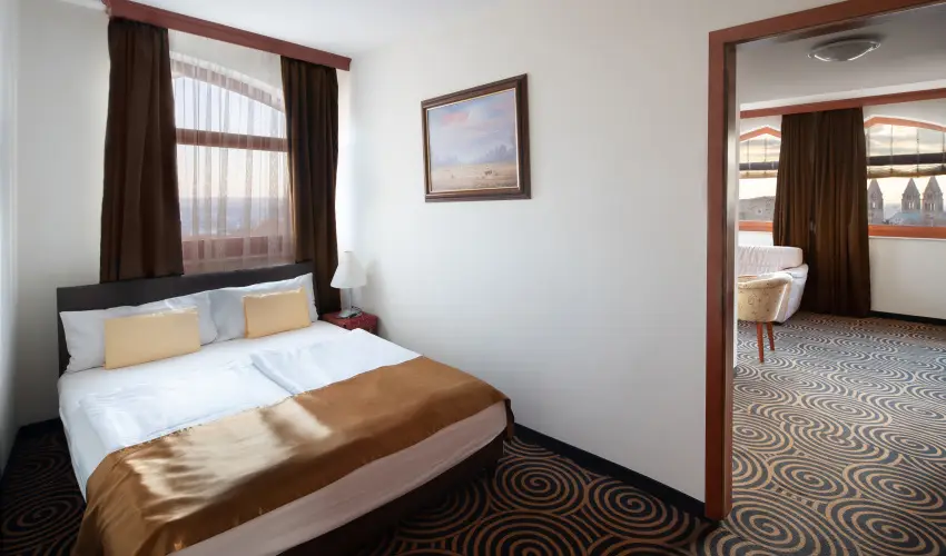 Sndor Hotel Pcs - Mjus 1. 