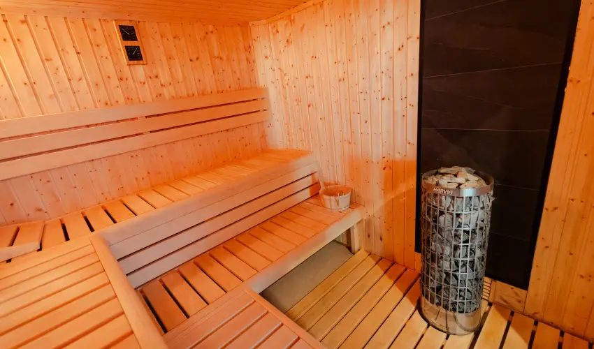 S�ndor Hotel P�cs - M�jus 1. 