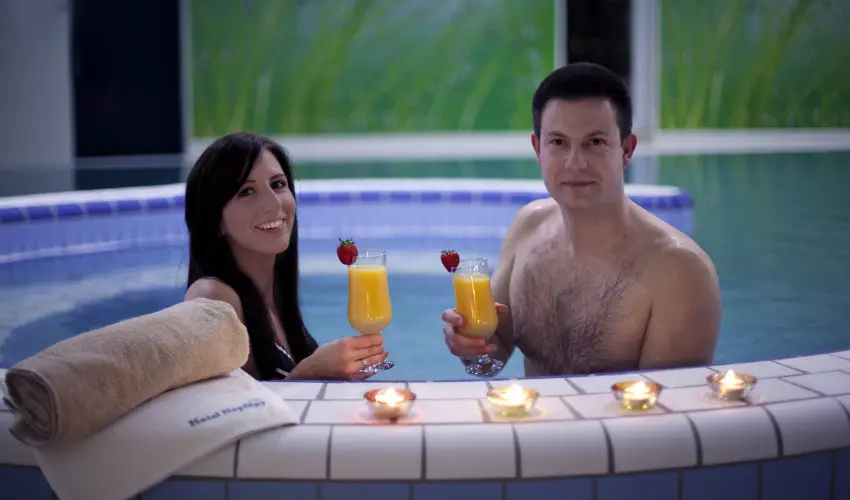 Hotel Napfny Zalakaros - Mjus 1. - teljes elrefizetssel (min. 3 j)