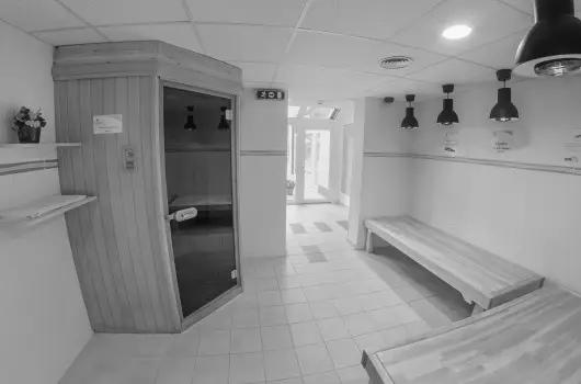 Hotel Napf�ny - M�jus 1. (min. 2 �j)