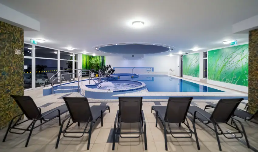 Hotel Napfny Zalakaros - Mjus 1. - teljes elrefizetssel (min. 3 j)