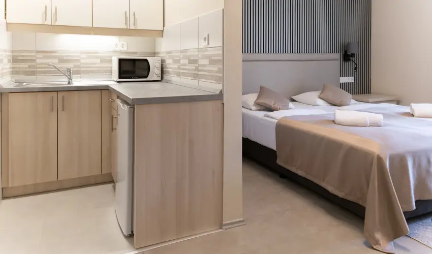 Hotel Napf�ny Zalakaros - M�jus 1. (min. 2 �j)