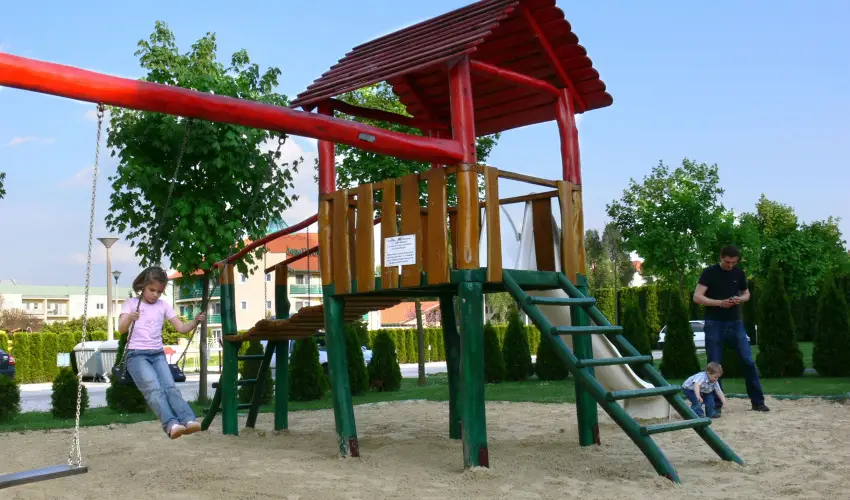 Hotel Napfny Zalakaros - Mjus 1. - teljes elrefizetssel (min. 3 j)