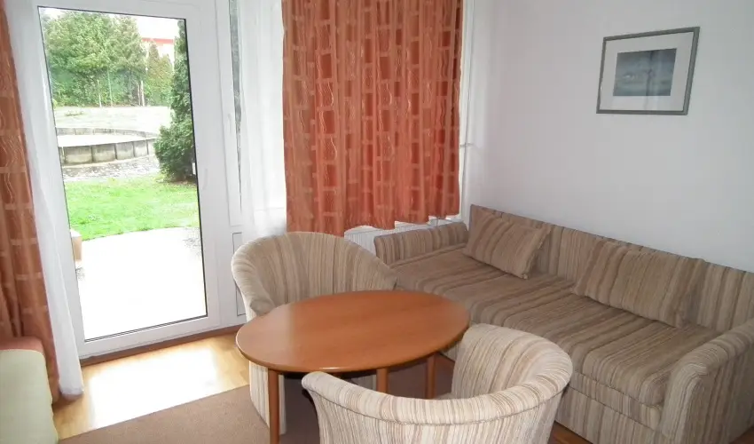 Hotel Napsugr Hvz Hvz - Mjus 1.