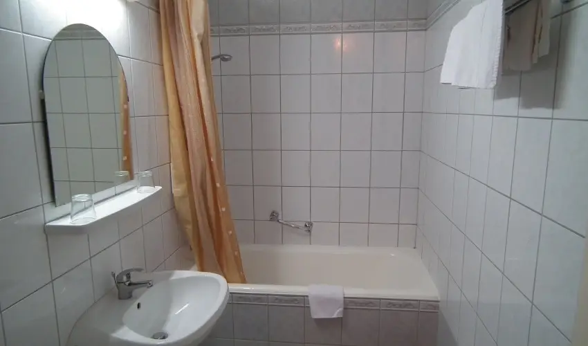 Hotel Napsugr Hvz Hvz - Mjus 1.