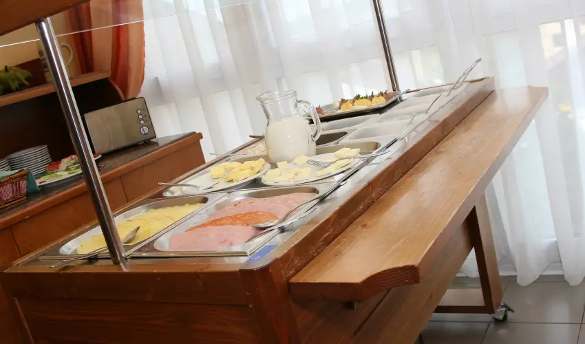 Hotel Napsugr Hvz Hvz - Mjus 1.