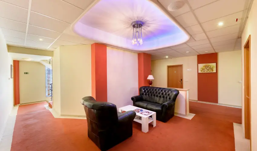 Hotel Ngy vszak Hajdszoboszl - Mjus 1.