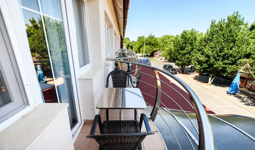 Hotel Ngy vszak Hajdszoboszl - Mjus 1.