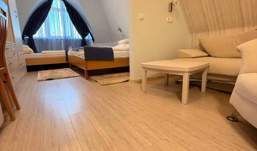 Hotel N�gy �vszak Hajd�szoboszl� - M�jus 1.