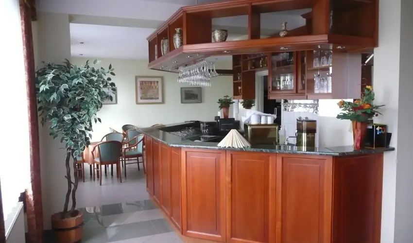 Hotel Ovit Keszthely - Termszetkzeli Majlis a Balaton s Hvz tallkozsnl (min. 3 j)