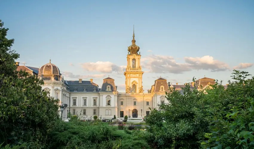Hotel Ovit Keszthely - Termszetkzeli Majlis a Balaton s Hvz tallkozsnl (min. 3 j)
