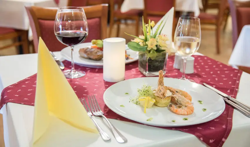 Palace Hotel  Hvz - Majlis 