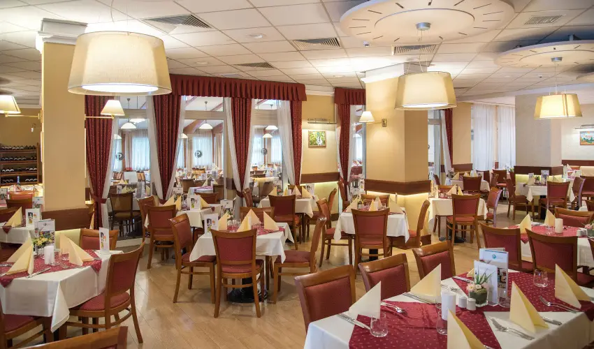 Palace Hotel  Hvz - Majlis 