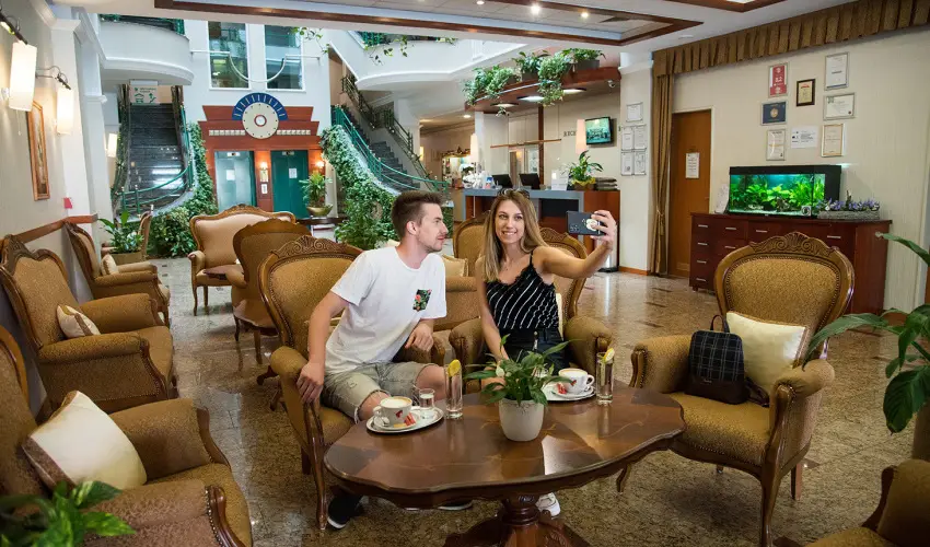 Palace Hotel  Hvz - Majlis 