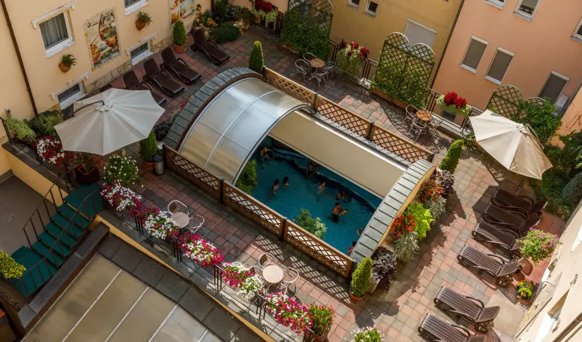 Palace Hotel  Hvz - Majlis 