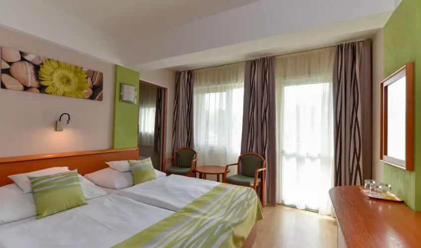 Hotel Panoráma Balatongyörök Balatongyörök - Majális (min. 2 éj)