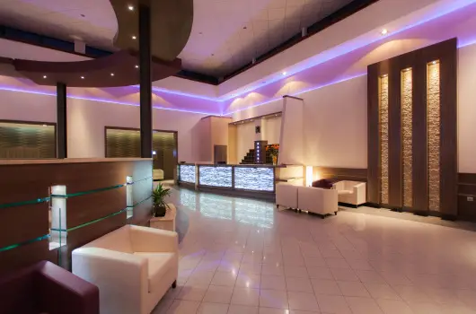 Pr�mium Hotel Panor�ma - Aranyparti maj�lis