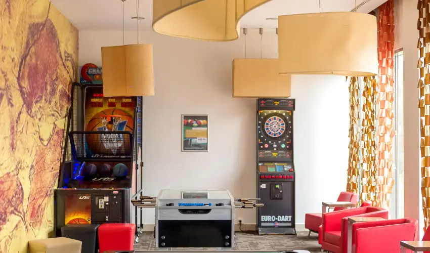 Park Inn by Radisson Srvr Resort & Spa Srvr - Majlis (min. 2 j)