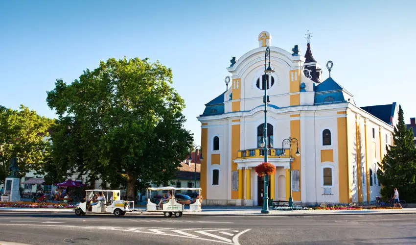 Park Inn by Radisson Srvr Resort & Spa Srvr - Majlis (min. 2 j)