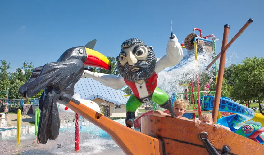 Park Inn by Radisson Srvr Resort & Spa Srvr - Majlis (min. 2 j)