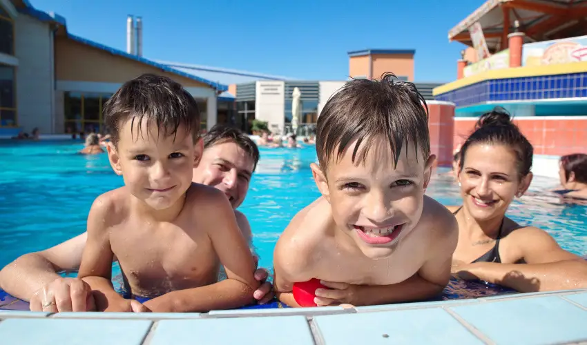 Park Inn by Radisson Srvr Resort & Spa Srvr - Majlis (min. 2 j)