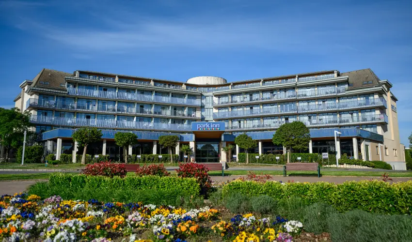 Park Inn by Radisson S�rv�r Resort & Spa S�rv�r - Szabads�g bekapcsolva (min. 2 �j)