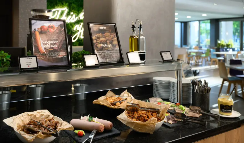 Park Inn by Radisson S�rv�r Resort & Spa S�rv�r - Szabads�g bekapcsolva (min. 2 �j)