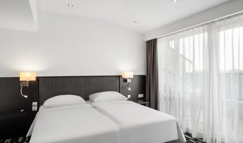 Park Inn by Radisson S�rv�r Resort & Spa S�rv�r - Szabads�g bekapcsolva (min. 2 �j)
