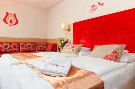 Hotel Piroska - Mjus 1. (min. 2 j)