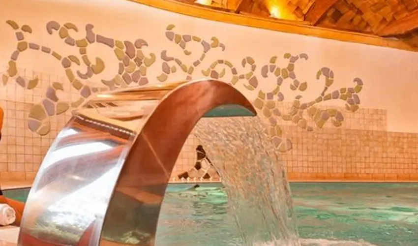 Hotel Piroska Bk, Bkfrd - Mjus 1.