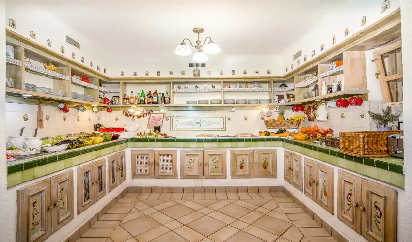 Hotel Piroska Bk, Bkfrd - Mjus 1.