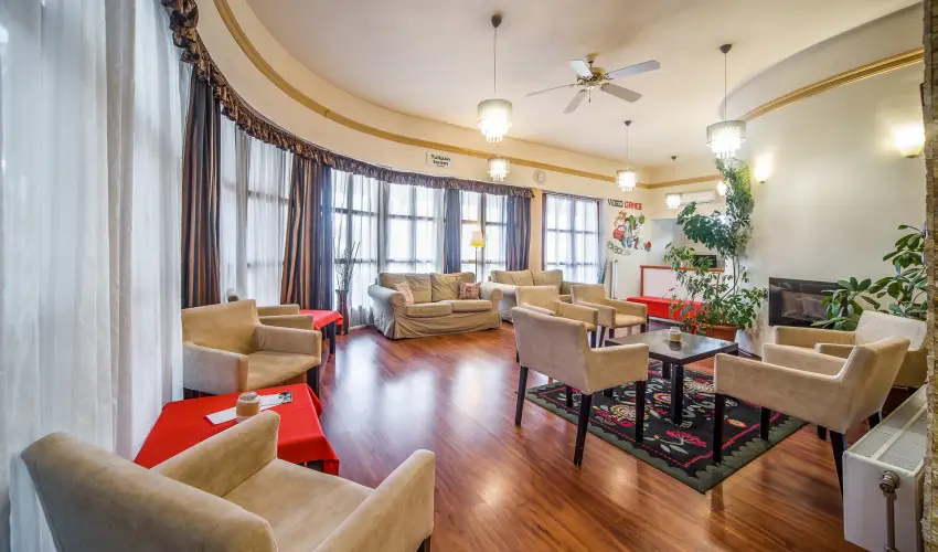 Hotel Piroska Bk, Bkfrd - Mjus 1.