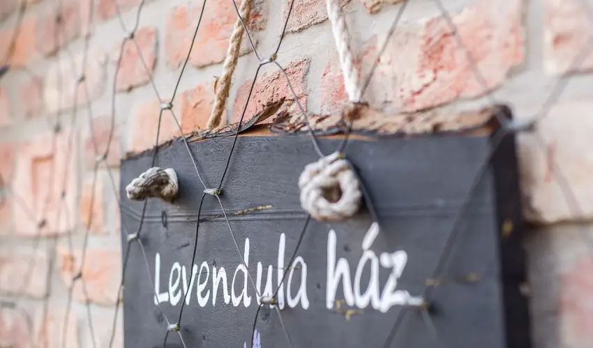 Hotel Piroska Bk, Bkfrd - Mjus 1.