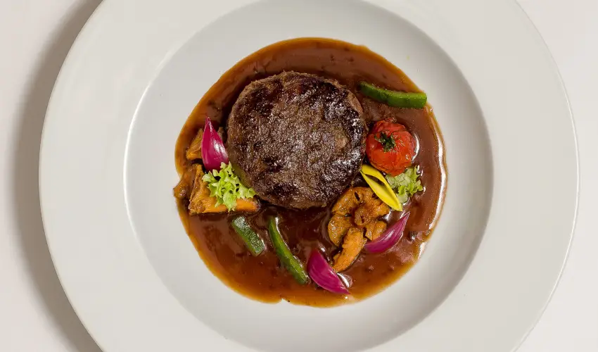 Hotel Piroska Bk, Bkfrd - Mjus 1.