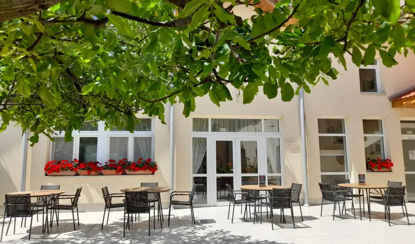 Hotel Platn Szkesfehrvr Szkesfehrvr - Mjus 1.