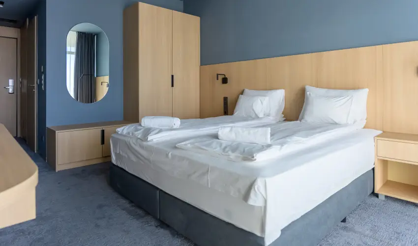 Hotel Princeps S�toralja�jhely - M�jus 1.