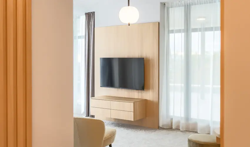 Hotel Princeps S�toralja�jhely - M�jus 1.