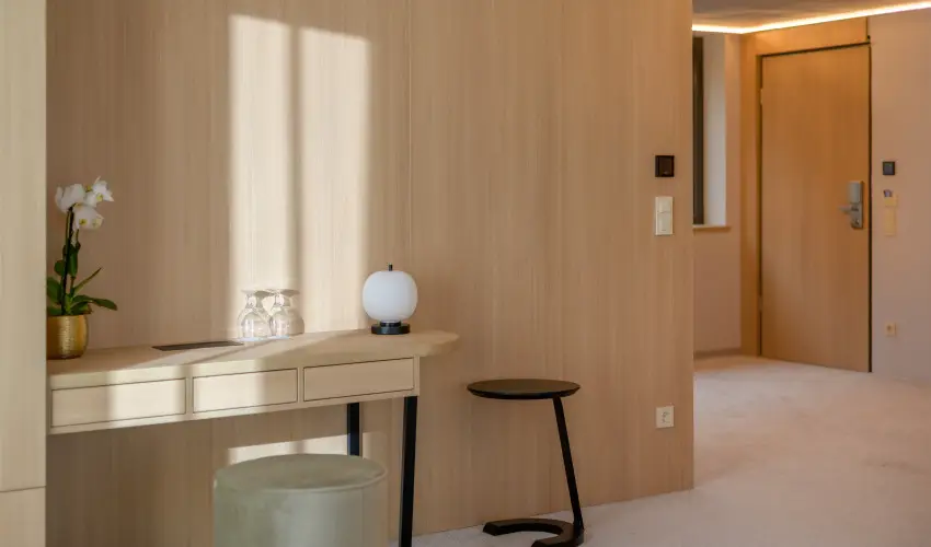 Hotel Princeps S�toralja�jhely - M�jus 1.