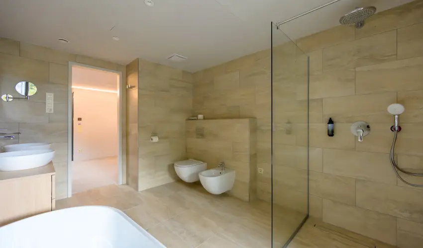 Hotel Princeps S�toralja�jhely - M�jus 1.