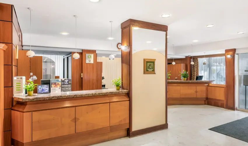 Danubius Hotel Rba Gyr - Mjus 1. - teljes elrefizetssel