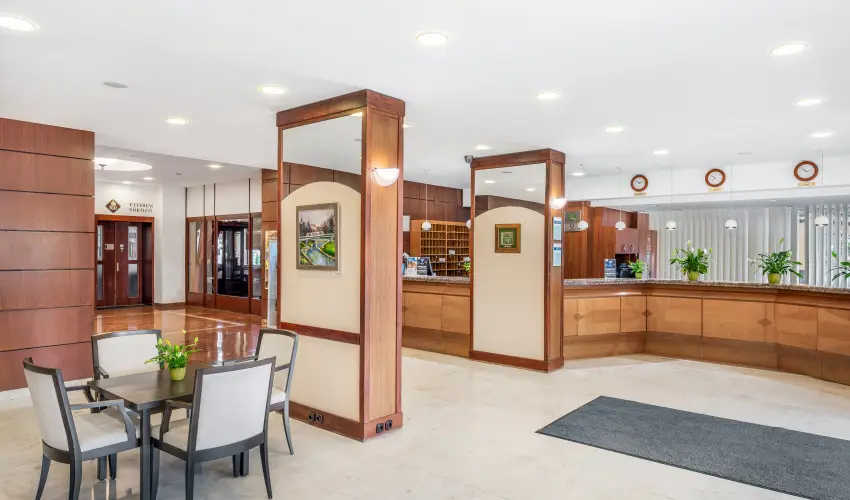 Danubius Hotel Rba Gyr - Mjus 1. - teljes elrefizetssel