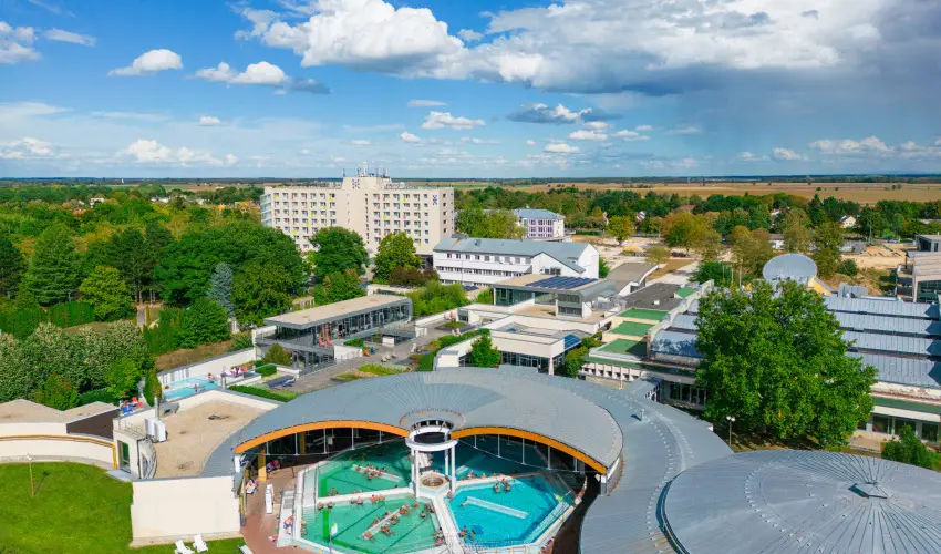 Hunguest B�k B�k, B�kf�rd� - M�jus elseje B�kf�rd�n all inlusive ell�t�ssal (min. 3 �j)