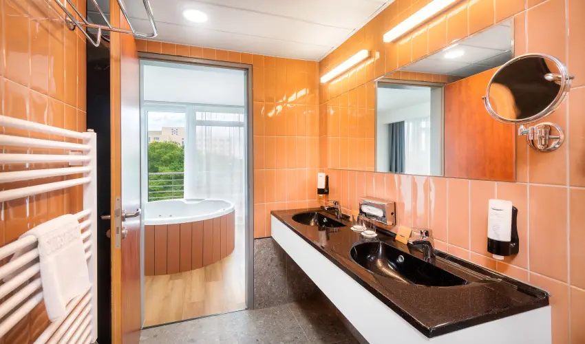 Hunguest B�k B�k, B�kf�rd� - M�jus elseje B�kf�rd�n all inlusive ell�t�ssal (min. 3 �j)