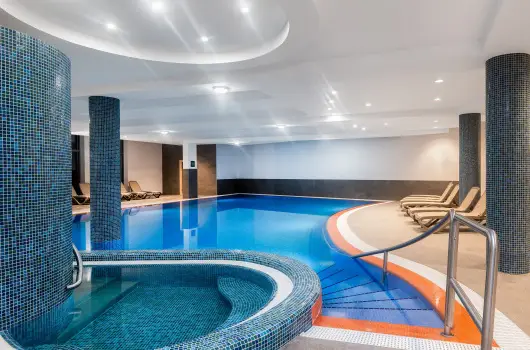 Hunguest B�k - M�jus elseje B�kf�rd�n f�lpanzi�val (min. 3 �j) 