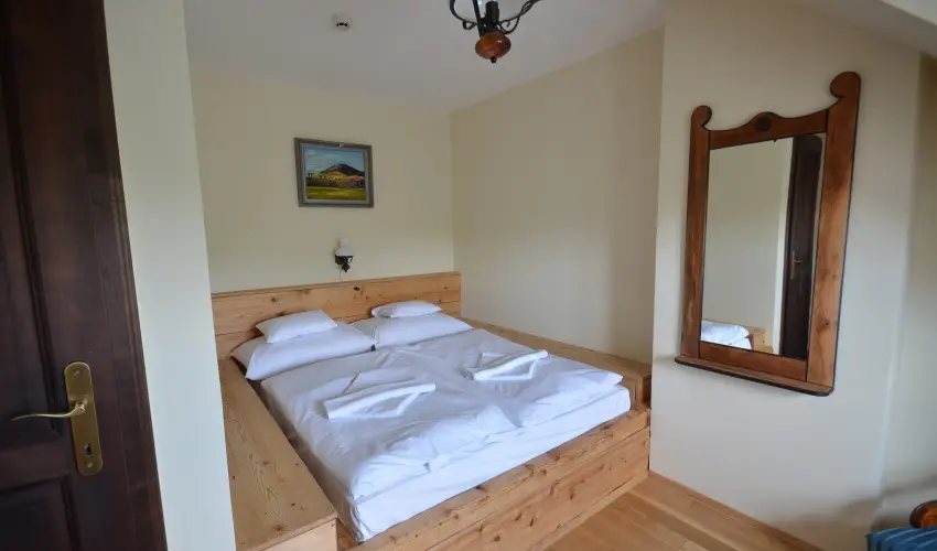 Rvsz Hotel, tterem & Rosa Spa Gyr - Mjus 1. 