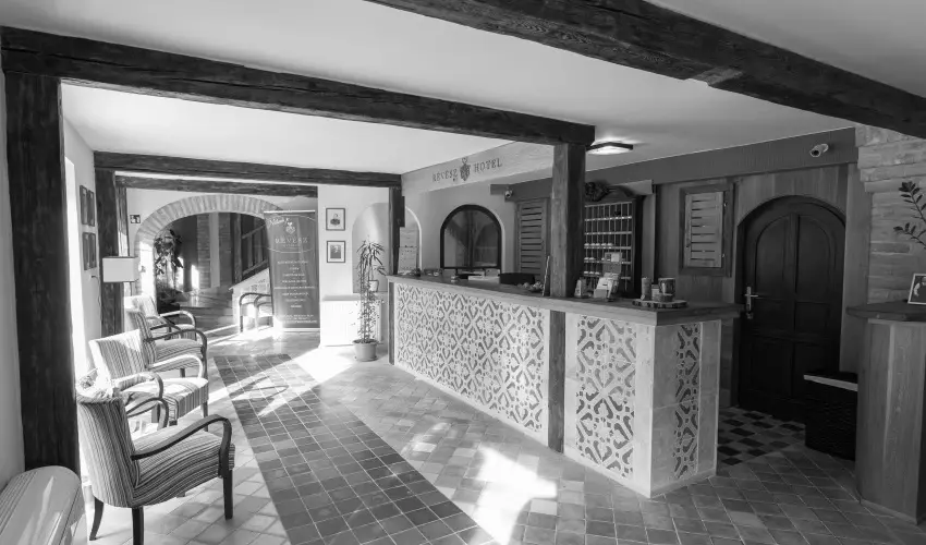 R�v�sz Hotel, �tterem & Rosa Spa Gy�r - M�jus 1. 