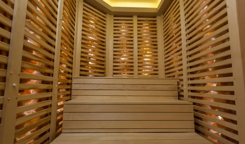 Rvsz Hotel, tterem & Rosa Spa Gyr - Mjus 1. 